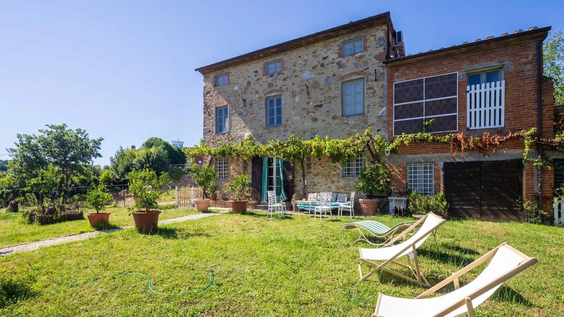 Villa Isabo By Vacavilla Capannori